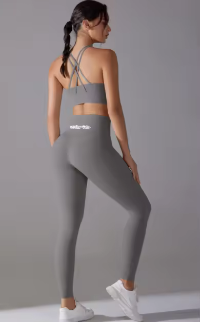 Never Stop Yoga Set