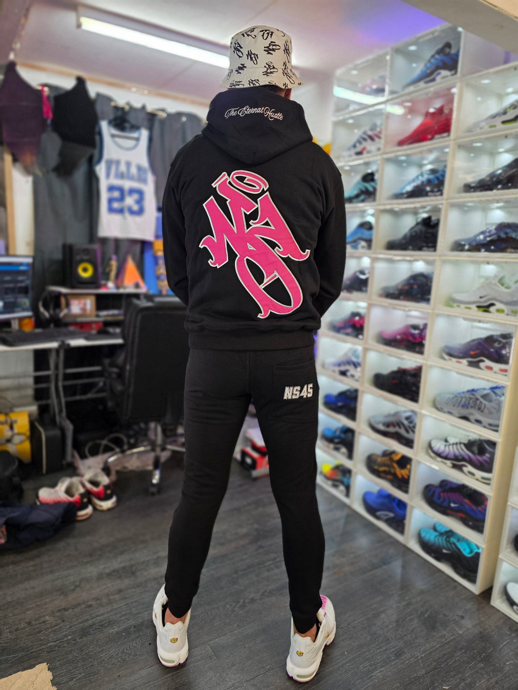Never Stop Tracksuit PINK - PREMIUM