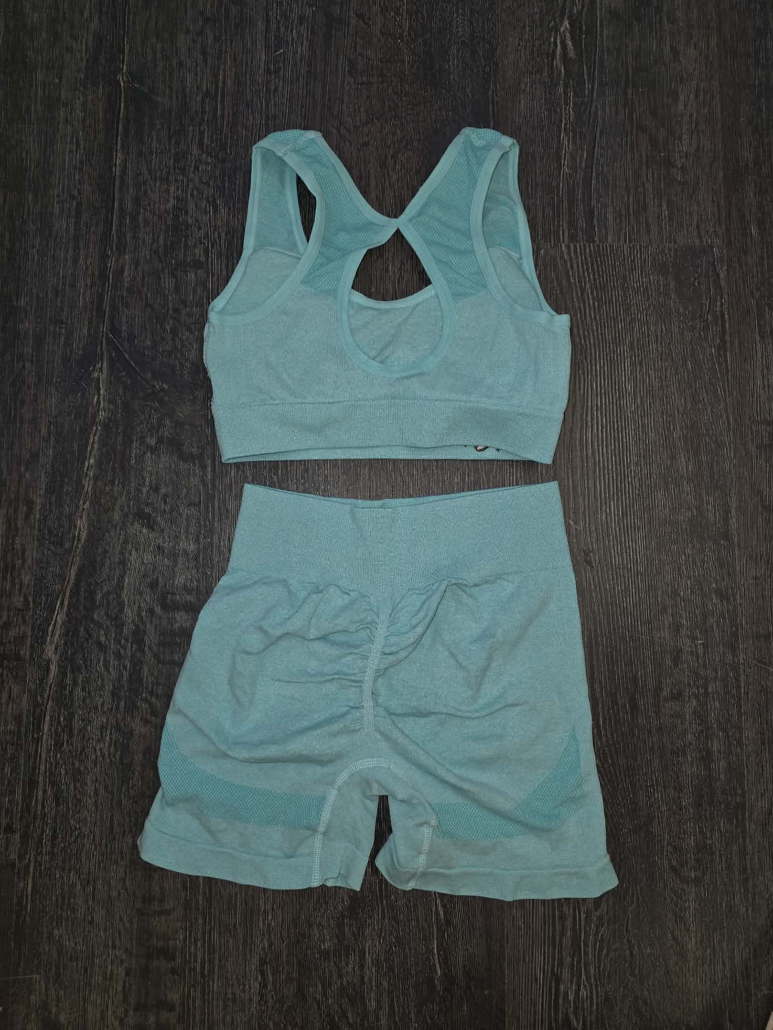 Never Stop 2 Piece Women's Yoga Set