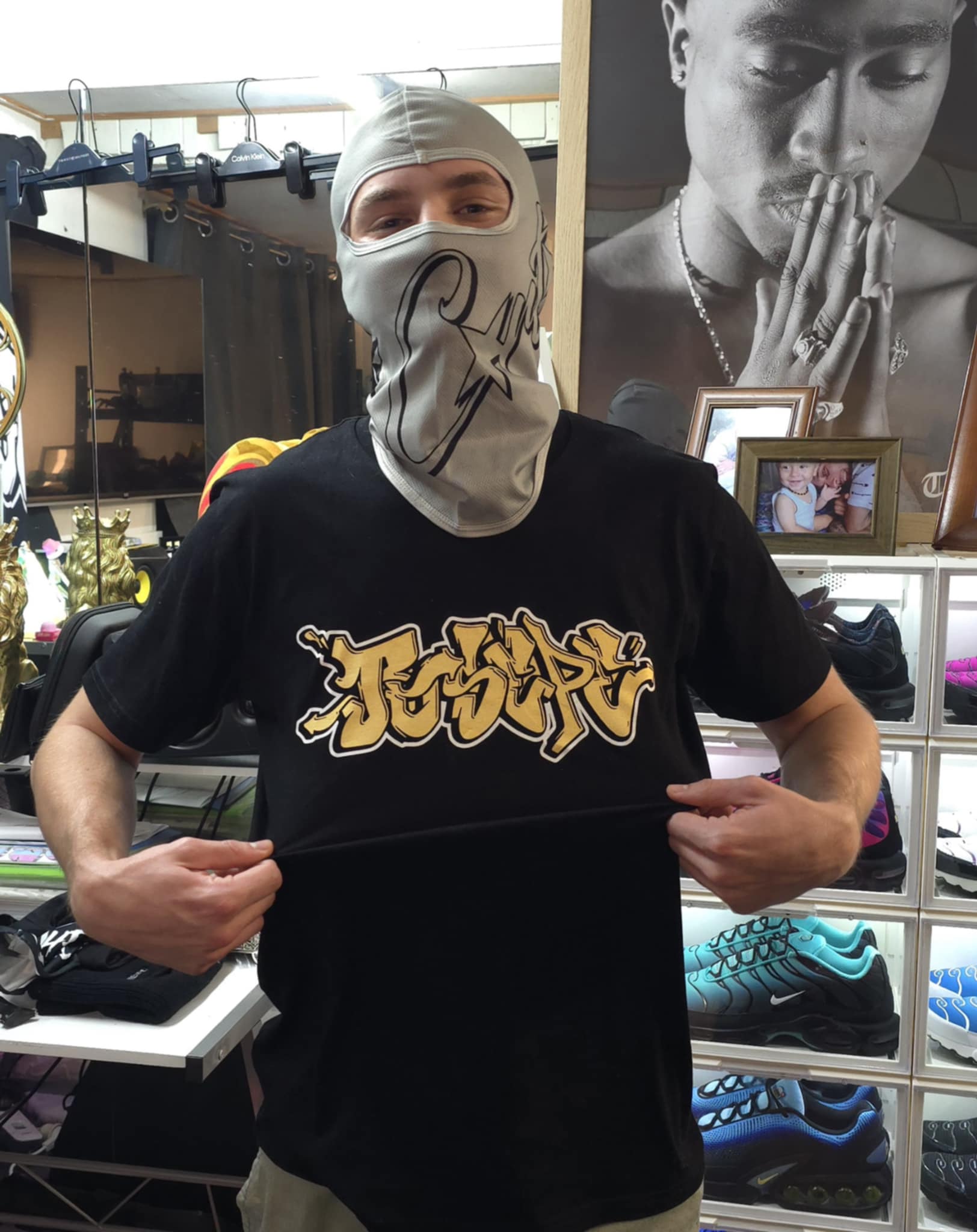 Josepe Gold Supporter T-Shirt